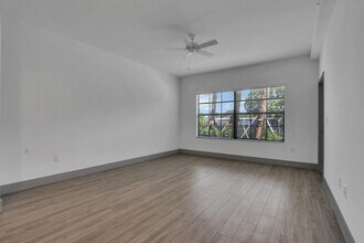 540 NE 14th Ct in Fort Lauderdale, FL - Building Photo - Building Photo