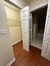 11603 NW 89th St, Unit 104 in Doral, FL - Building Photo - Building Photo