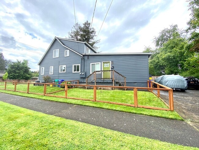 property at 4105 N Willis Blvd