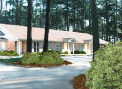 Cedar Court Apartments in Pineville, LA - Building Photo - Building Photo