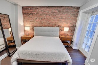 939 2nd Ave in New York, NY - Building Photo - Building Photo
