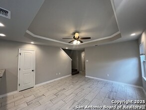 6302 Luglio Ln in San Antonio, TX - Building Photo - Building Photo