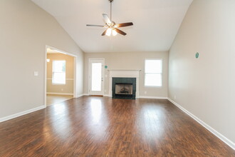 1334 St Andrews Dr in Murfreesboro, TN - Building Photo - Building Photo