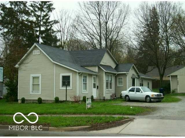 property at 741 N Rangeline Rd