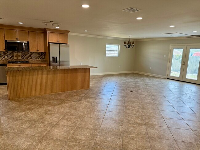 5916 Jean St in Metairie, LA - Building Photo - Building Photo