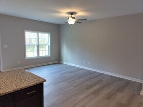 1059 McKay Dr in Spring Lake, NC - Building Photo - Building Photo