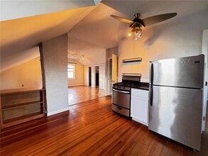 72 Courtland St in Providence, RI - Building Photo - Building Photo