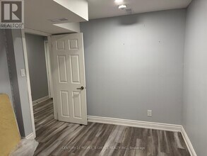 163 Ashton Dr in Vaughan, ON - Building Photo - Building Photo