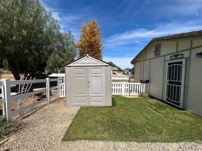 33145 Jane Ct in Wildomar, CA - Building Photo - Building Photo