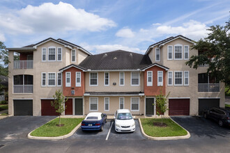 Mirabella Condominiums in Jacksonville, FL - Foto de edificio - Building Photo