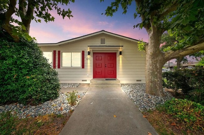 property at 5891 28th St