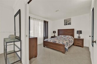 331 189th Terrace in Sunny Isles Beach, FL - Building Photo - Building Photo