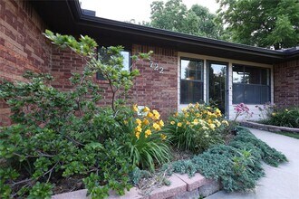 722 Smalley Dr in Norman, OK - Building Photo - Building Photo