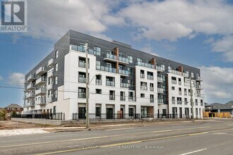 1936 Rymal Rd E in Hamilton, ON - Building Photo - Building Photo