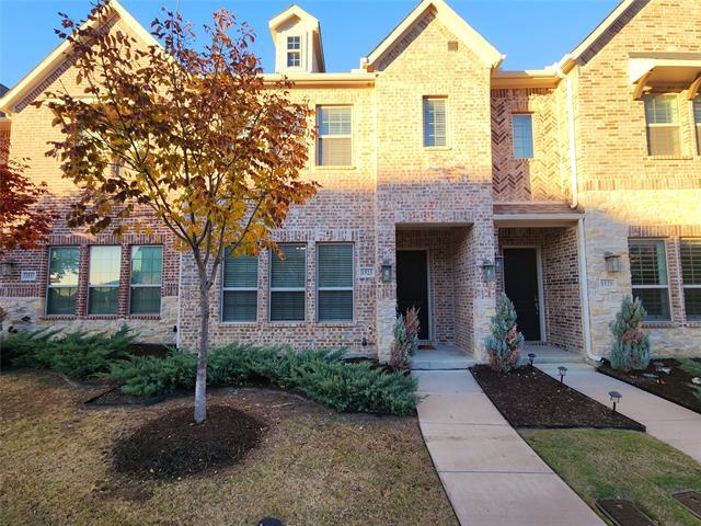 1523 Windermere Wy in Farmers Branch, TX - Building Photo