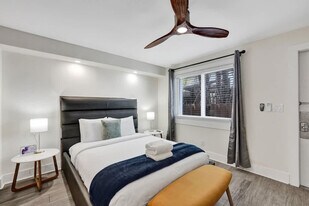 3020 Seville St, Unit SI ID1503966P in Fort Lauderdale, FL - Building Photo