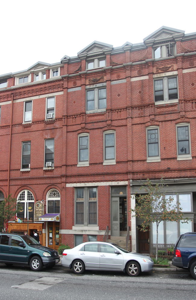 13 W Preston St in Baltimore, MD - Building Photo - Building Photo