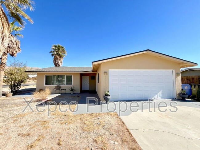 10730 Cactus Dr in Desert Hot Springs, CA - Building Photo - Building Photo