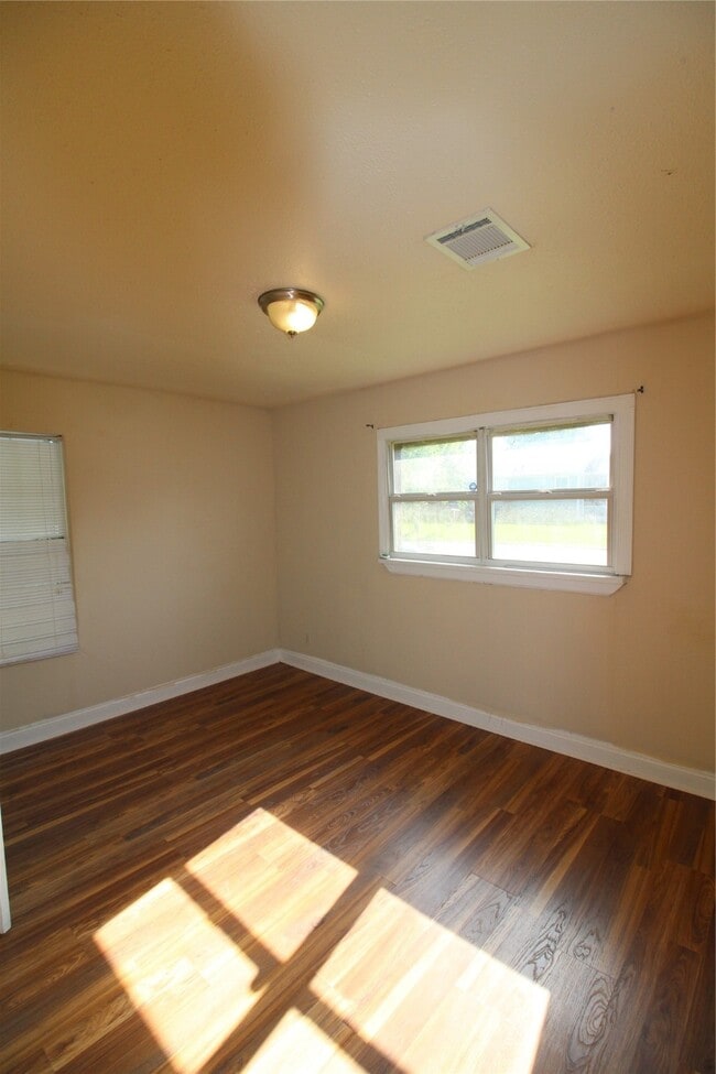 property at 10601 Murr Way