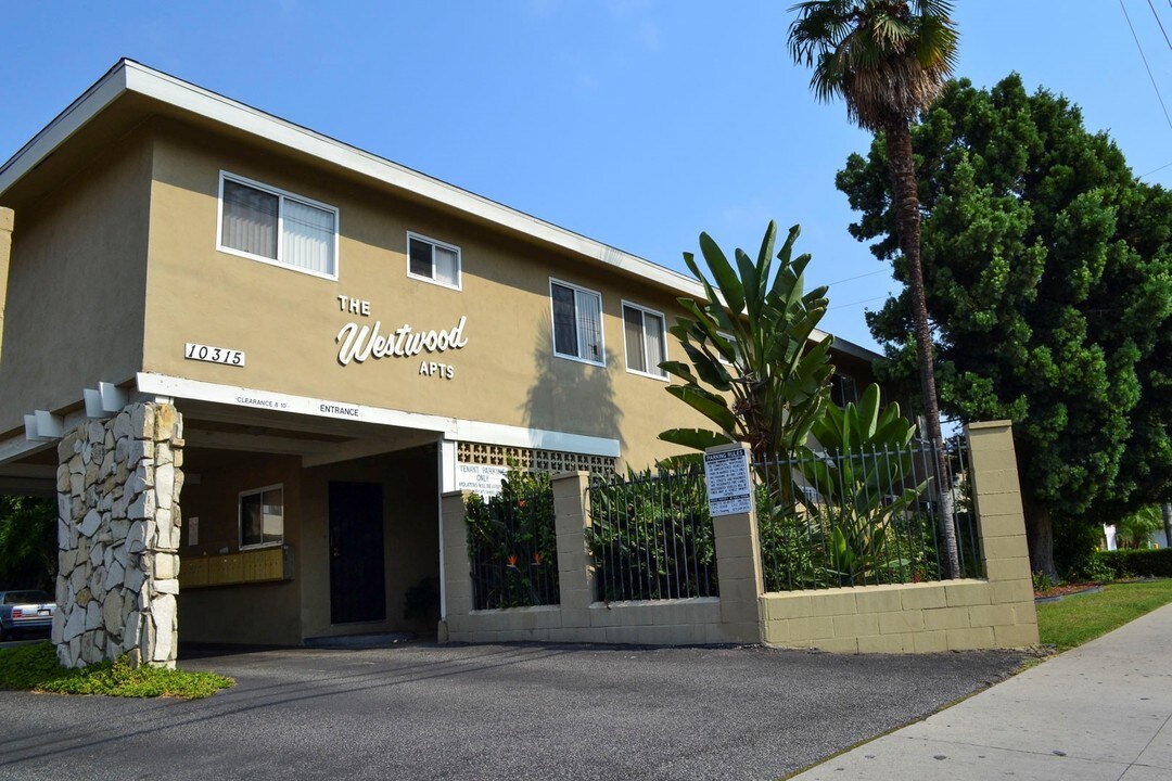 The Westwood Apartments in Downey, CA - Building Photo