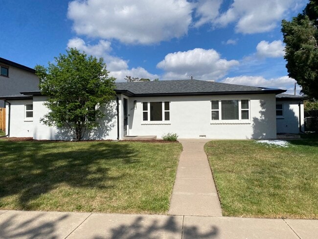 2212 Perry St, Unit 2212