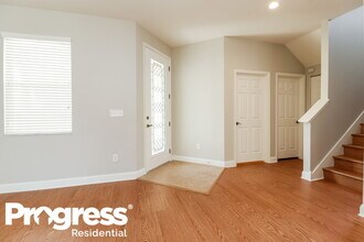 18906 Parapet Pl in Land O Lakes, FL - Foto de edificio - Building Photo