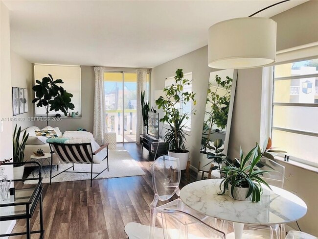 property at 851 Meridian Ave