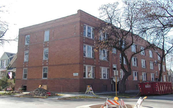 3839-3845 W Altgeld St in Chicago, IL - Foto de edificio - Building Photo