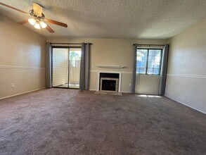 7441 Auburn Oaks Ct in Citrus Heights, CA - Building Photo - Building Photo