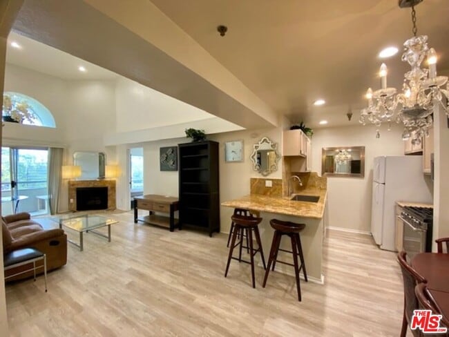property at 10960 Ashton Ave