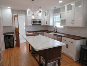 2043-2045 Swazey St in San Luis Obispo, CA - Building Photo - Building Photo