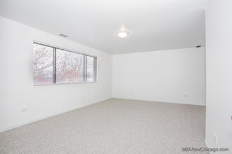 7459 N Waukegan Rd in Niles, IL - Building Photo - Building Photo