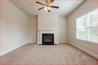2508 Fallenleaf Ct NE in Conyers, GA - Foto de edificio - Building Photo