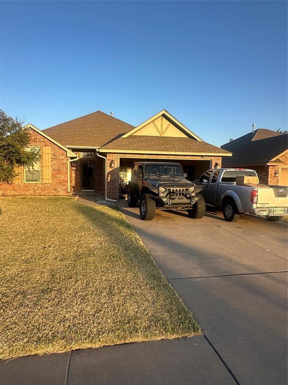 7412 Meadow Lake Dr in Oklahoma City, OK - Building Photo - Building Photo