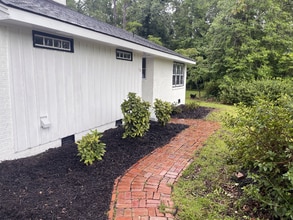 657 Wildwood Rd in Whiteville, NC - Building Photo - Building Photo