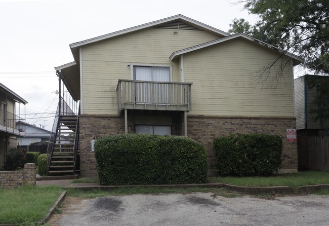 4824 Wellesley Ave in Fort Worth, TX - Building Photo - Building Photo