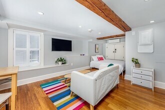 51 Washington St in Marblehead, MA - Building Photo - Building Photo
