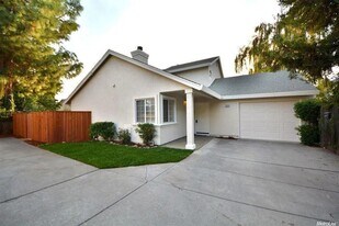 3534 Koso St in Davis, CA - Building Photo