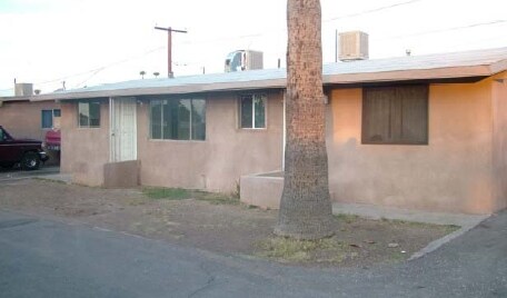 1030 E Fairmount Ave in Phoenix, AZ - Foto de edificio