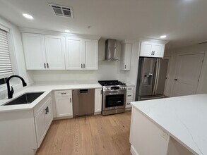 17 School St in Hudson, MA - Building Photo - Building Photo