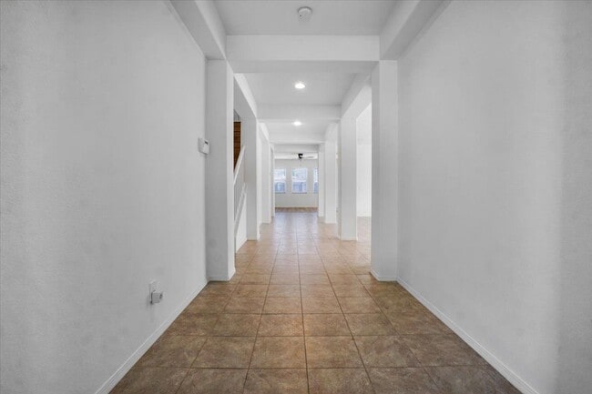 1123 E Pennsylvania Ave in Redlands, CA - Building Photo - Building Photo