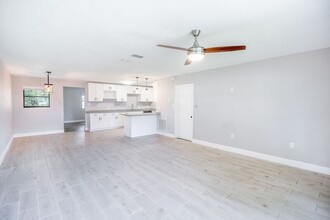 3620 Sutton Dr in Orlando, FL - Building Photo - Building Photo