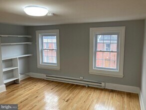 1017 Pine St in Philadelphia, PA - Building Photo - Building Photo