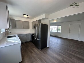 1589 Wilson Ct in Eugene, OR - Building Photo - Building Photo
