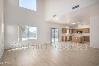 17229 W Caribbean Ln in Surprise, AZ - Building Photo - Building Photo