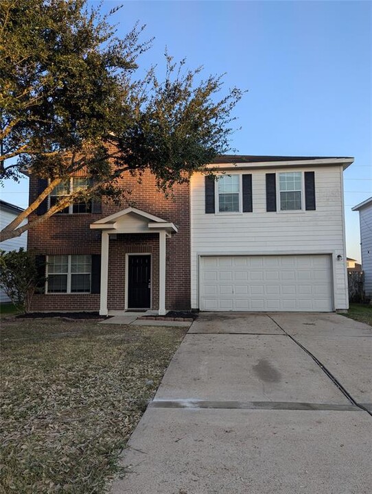 3919 Hollow Cove Ln in Richmond, TX - Building Photo