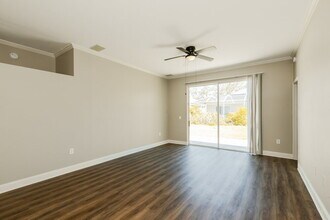 12239 Hollybush Terrace in Lakewood Ranch, FL - Building Photo - Building Photo