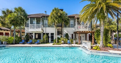 Trails at Bartram Park Apartments in Jacksonville, FL - Foto de edificio - Building Photo