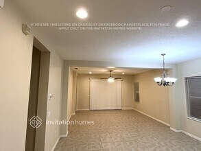 5006 Charles Partin Dr in Parrish, FL - Building Photo - Building Photo