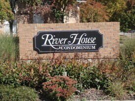 1249 Island Dr in Ann Arbor, MI - Building Photo